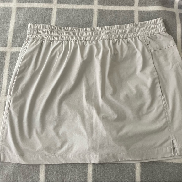 Timmy Bahama Island Zone Skort - Picture 1 of 5